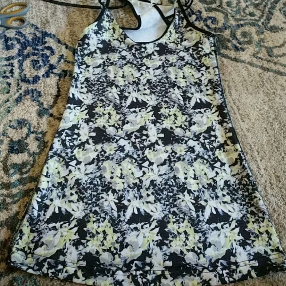 FINAL REDUCTION Lululemon Cool Racerback - Picture 6 of 7